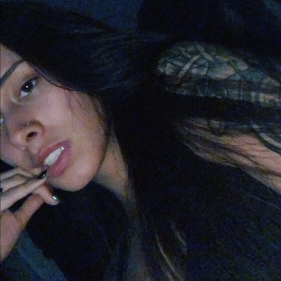 Meet your Posher, Natalie - Picture 1 of 1